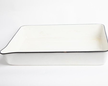 Laboratory Tray with Lip in Enamel 